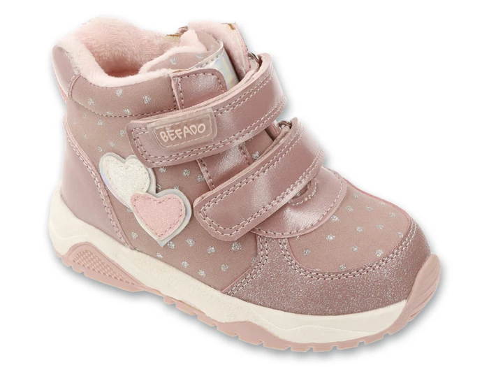 Różowe buty jesienne dziewczęce Befado ICE HEART z ozdobnymi serduszkami i połyskującymi detalami